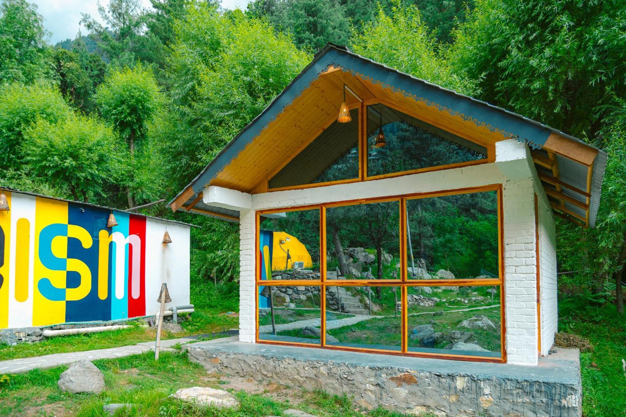 Whoopers Boutique Resort Jibhi Exteriör bild