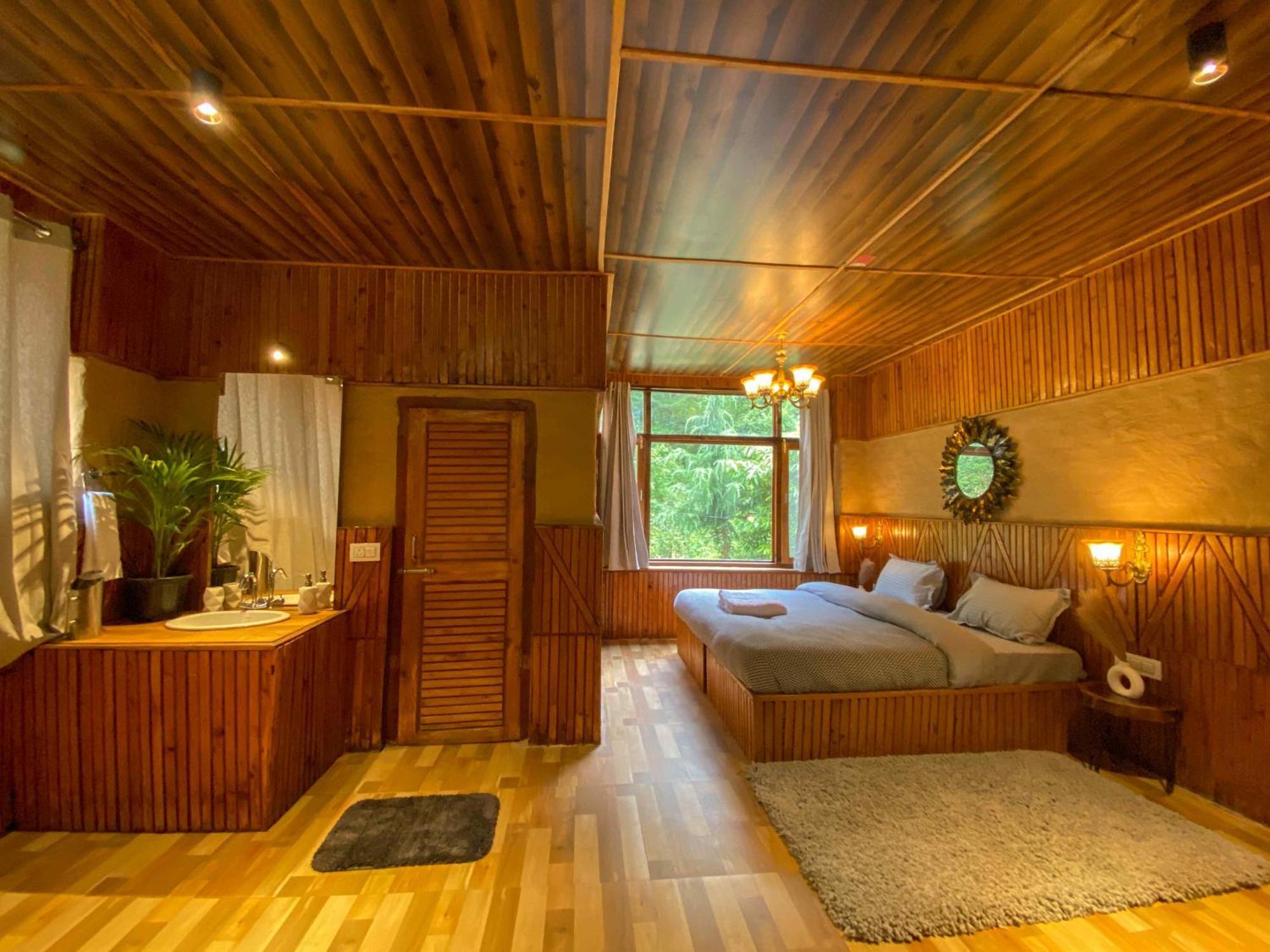Whoopers Boutique Resort Jibhi Exteriör bild